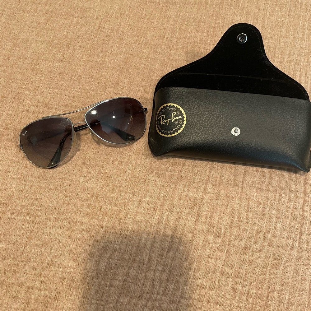 Ray Ban Aviator Sunglasses